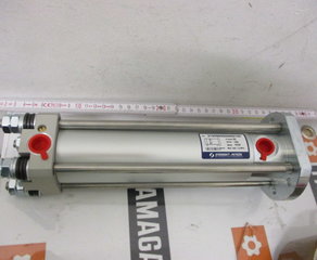 Пневмоцилиндр
Pneumatic knocker Dia: 50mm; Stroke 100mm Stransky a Petrzik